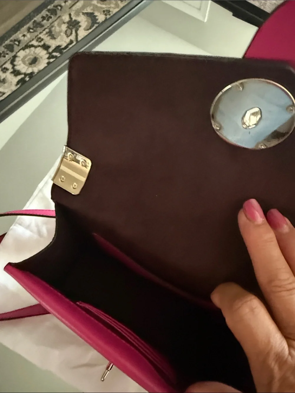 MICHAEL KORS CROSSBODY - Picture 6 of 8